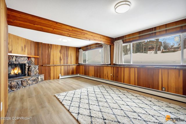 6008 Winding Way, Anchorage, AK 99504