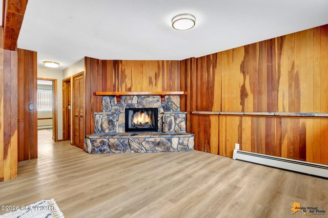 6008 Winding Way, Anchorage, AK 99504