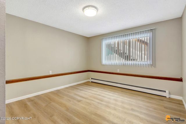 6008 Winding Way, Anchorage, AK 99504