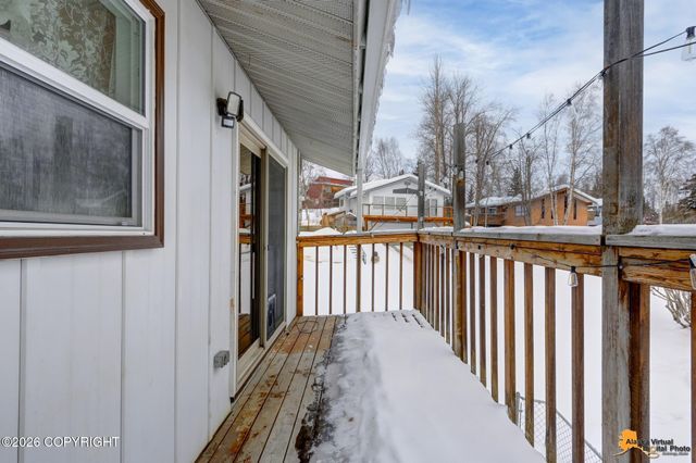 6008 Winding Way, Anchorage, AK 99504