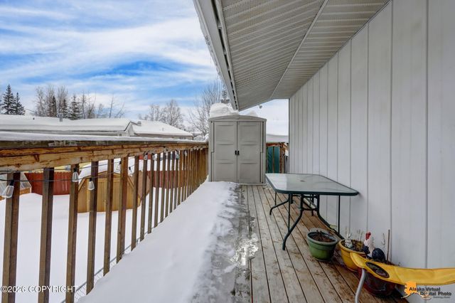 6008 Winding Way, Anchorage, AK 99504