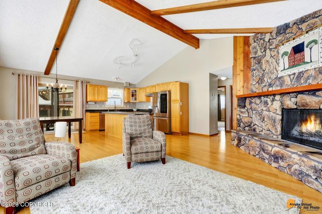 6008 Winding Way, Anchorage, AK 99504