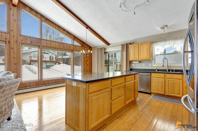 6008 Winding Way, Anchorage, AK 99504