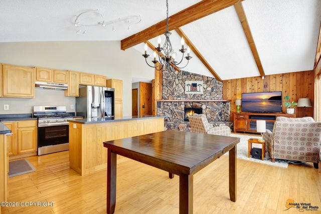 6008 Winding Way, Anchorage, AK 99504