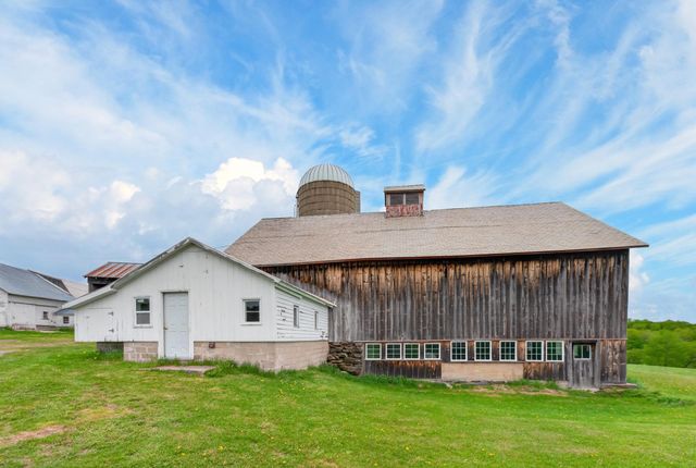 2245 Burrington Hill Road, Whitingham, VT 05361