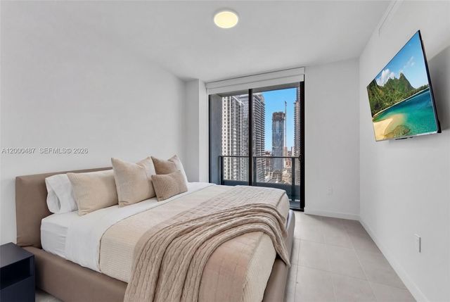 121 NE 5 Street 3112, Miami, FL 33132