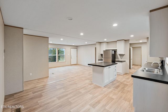 5432 Bland Lane, Knoxville, TN 37920