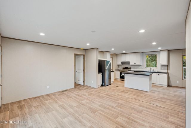 5432 Bland Lane, Knoxville, TN 37920