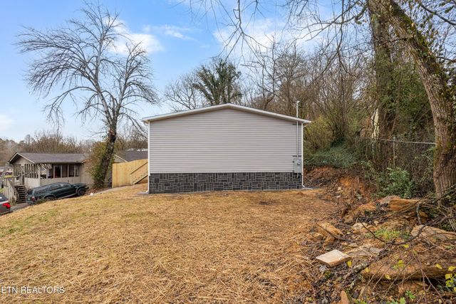 5432 Bland Lane, Knoxville, TN 37920