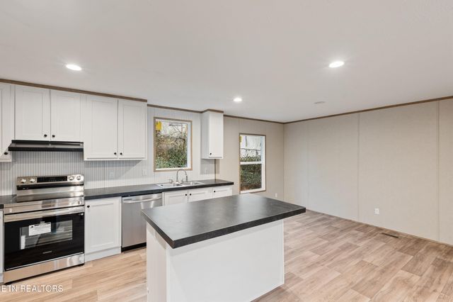 5432 Bland Lane, Knoxville, TN 37920