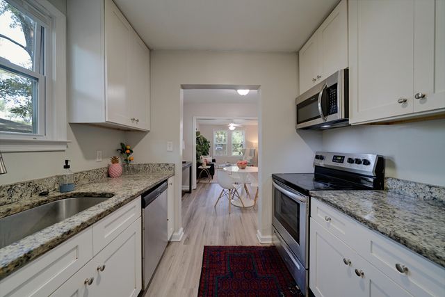 2707 Saratoga Road, North Charleston, SC 29405