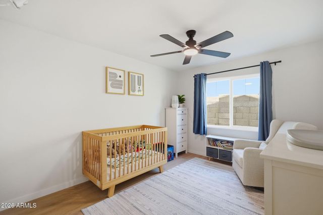 4234 E WINNETKA Drive, Phoenix, AZ 85044