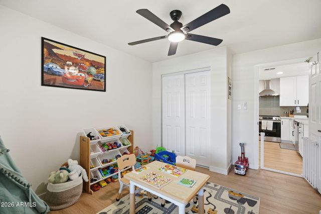 4234 E WINNETKA Drive, Phoenix, AZ 85044