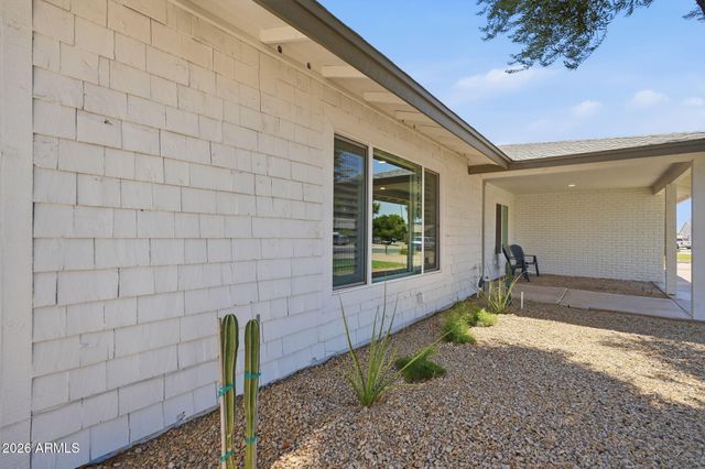 4234 E WINNETKA Drive, Phoenix, AZ 85044