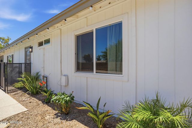 4234 E WINNETKA Drive, Phoenix, AZ 85044