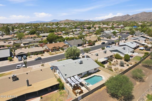 4234 E WINNETKA Drive, Phoenix, AZ 85044