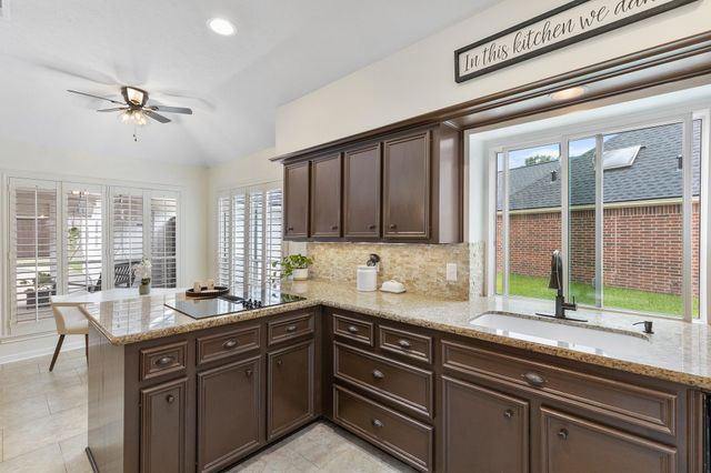 3111 Manor Grove Drive, Kingwood, TX 77345