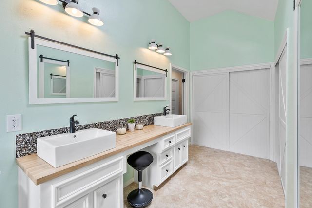 3111 Manor Grove Drive, Kingwood, TX 77345