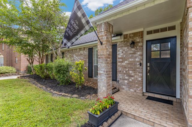 3111 Manor Grove Drive, Kingwood, TX 77345