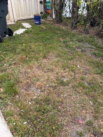 5732 Mels Way, Lake Worth, FL 33463