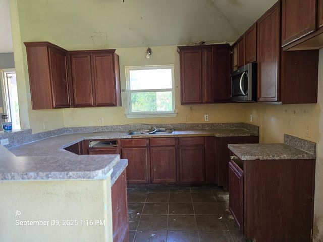 803 Harbor Point Road, Gun Barrel City, TX 75156