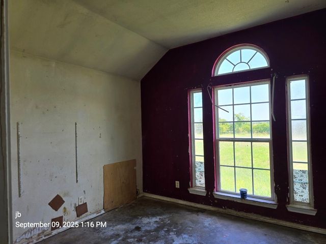 803 Harbor Point Road, Gun Barrel City, TX 75156