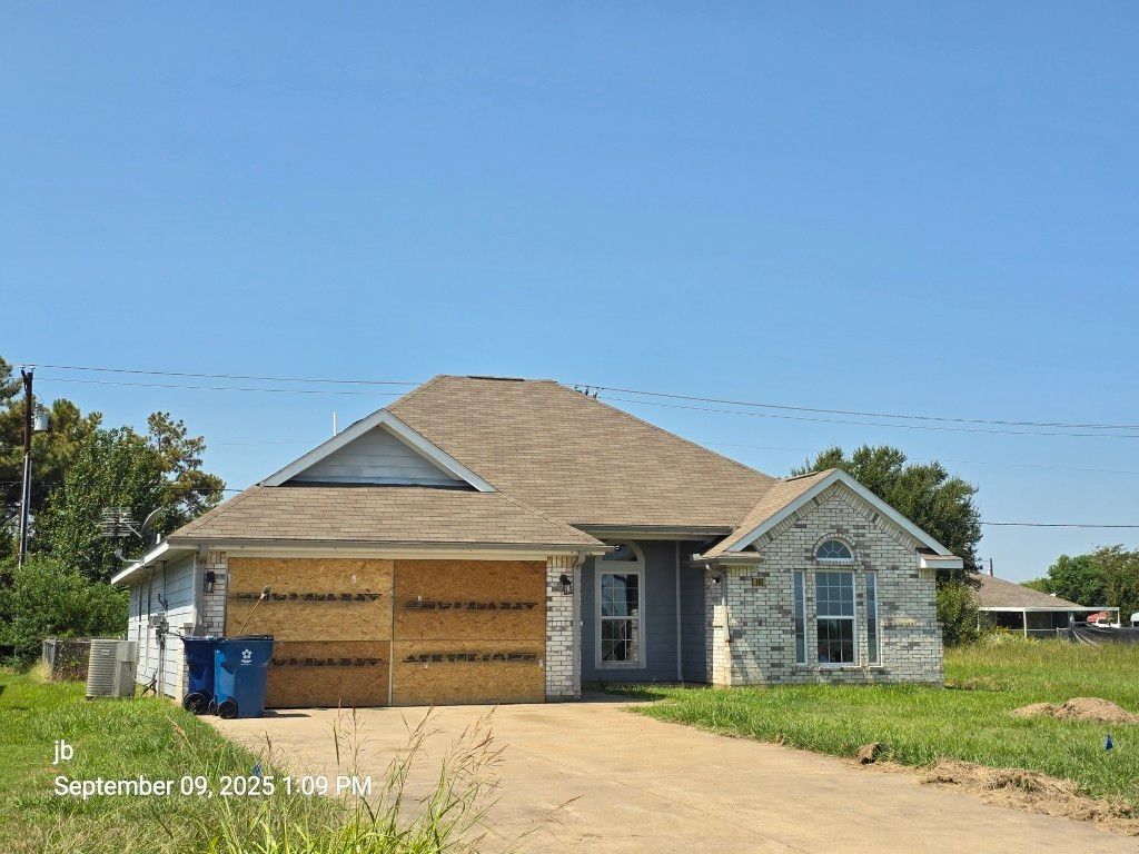 803 Harbor Point Road, Gun Barrel City, TX 75156