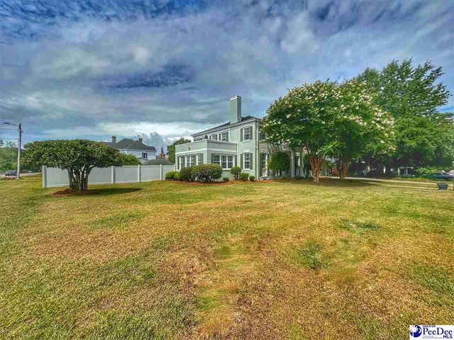 408 E Cleveland Street, Dillon, SC 29536