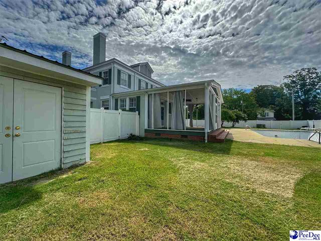408 E Cleveland Street, Dillon, SC 29536