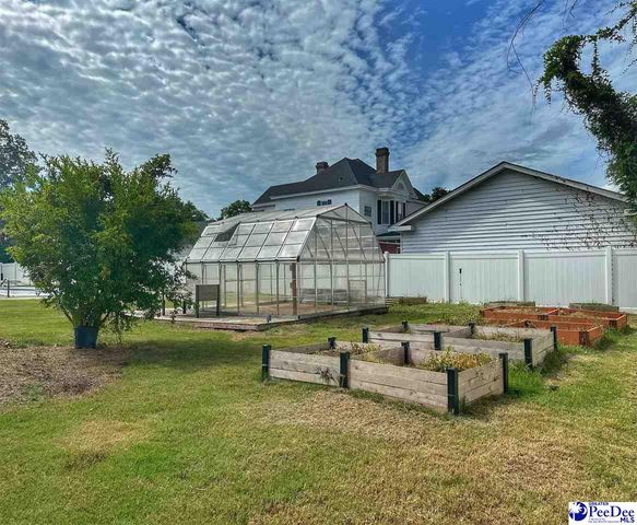 408 E Cleveland Street, Dillon, SC 29536