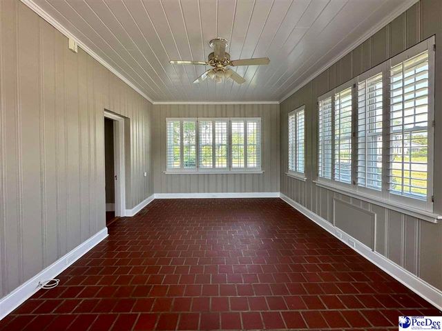 408 E Cleveland Street, Dillon, SC 29536