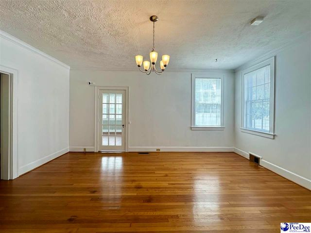 408 E Cleveland Street, Dillon, SC 29536