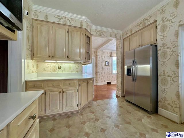 408 E Cleveland Street, Dillon, SC 29536