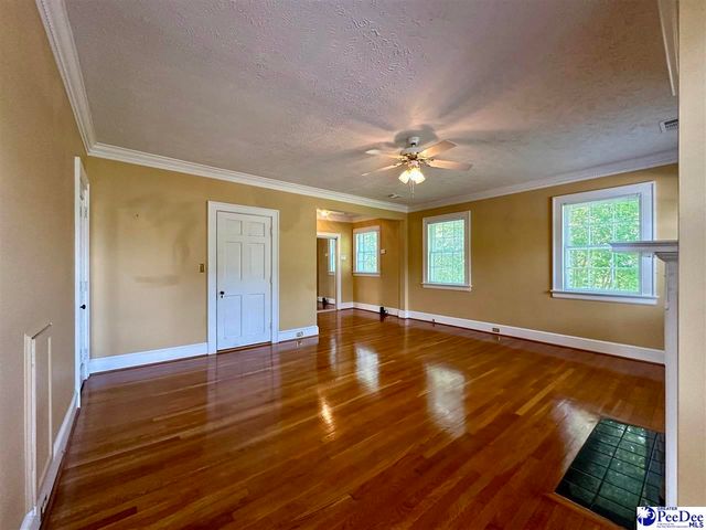 408 E Cleveland Street, Dillon, SC 29536