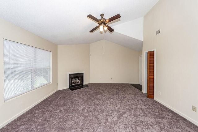 2020 Coldspring Drive F, North Charleston, SC 29406