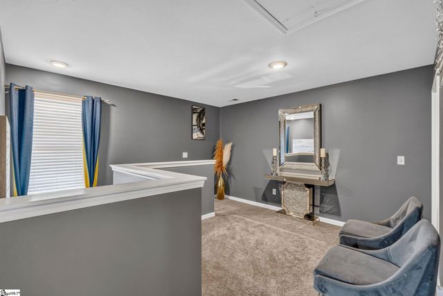 520 Millsgate Circle, Boiling Springs, SC 29316