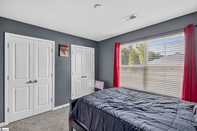 520 Millsgate Circle, Boiling Springs, SC 29316