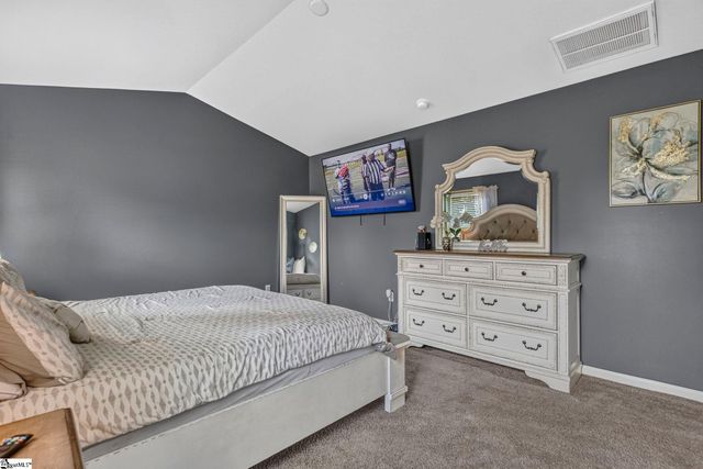 520 Millsgate Circle, Boiling Springs, SC 29316