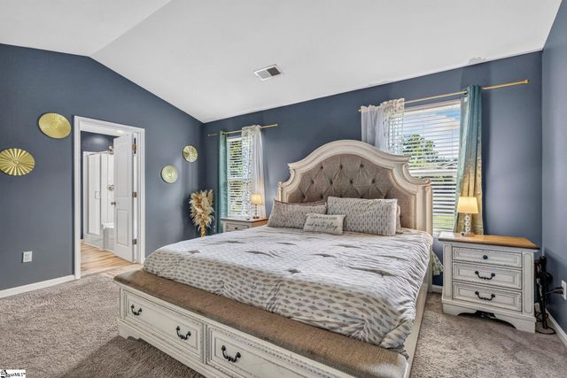 520 Millsgate Circle, Boiling Springs, SC 29316