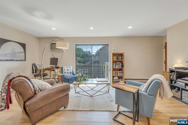 149 3rd Avenue, Westwood, NJ 07675