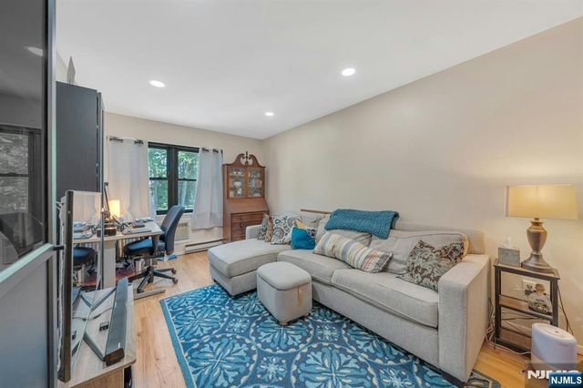 149 3rd Avenue, Westwood, NJ 07675