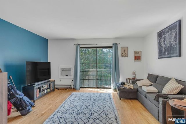 149 3rd Avenue, Westwood, NJ 07675