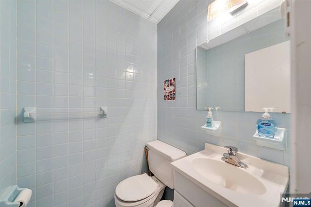 149 3rd Avenue, Westwood, NJ 07675