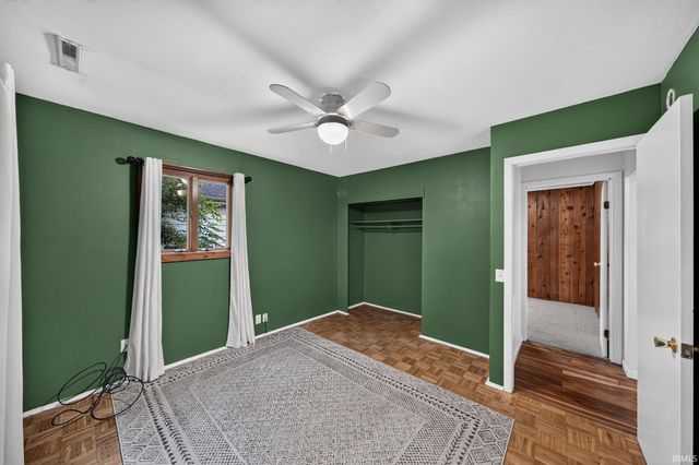 1962 E La Salle Avenue, Mishawaka, IN 46545