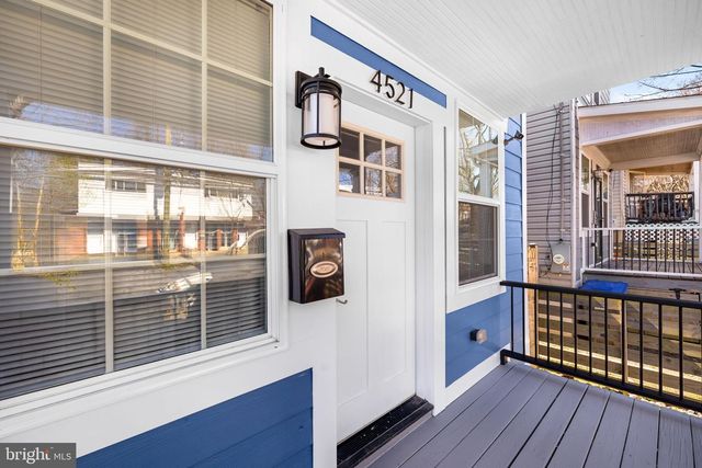4521 CLAY ST NE, Washington, DC 20019
