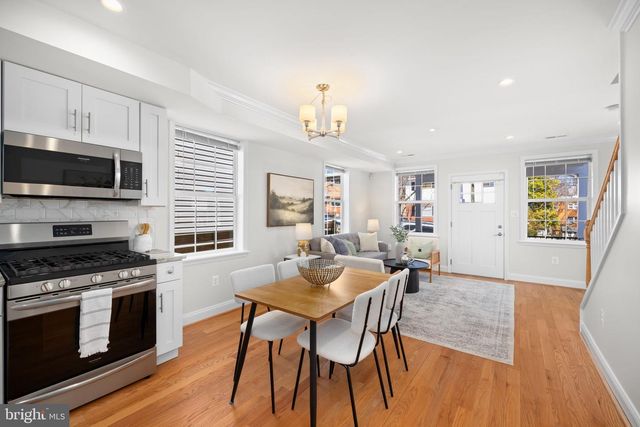 4521 CLAY ST NE, Washington, DC 20019