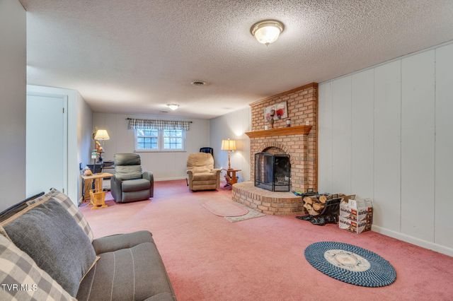 258 Overhill Drive, Jonesborough, TN 37659