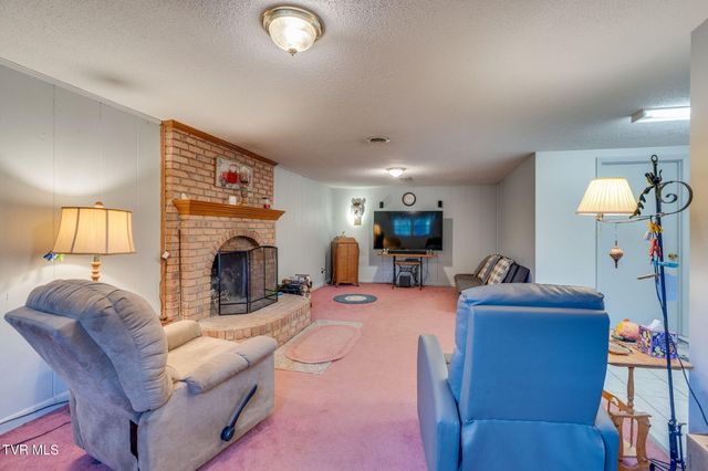 258 Overhill Drive, Jonesborough, TN 37659