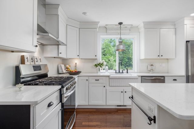 1531 County, Attleboro, MA 02703
