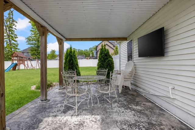 1531 County, Attleboro, MA 02703